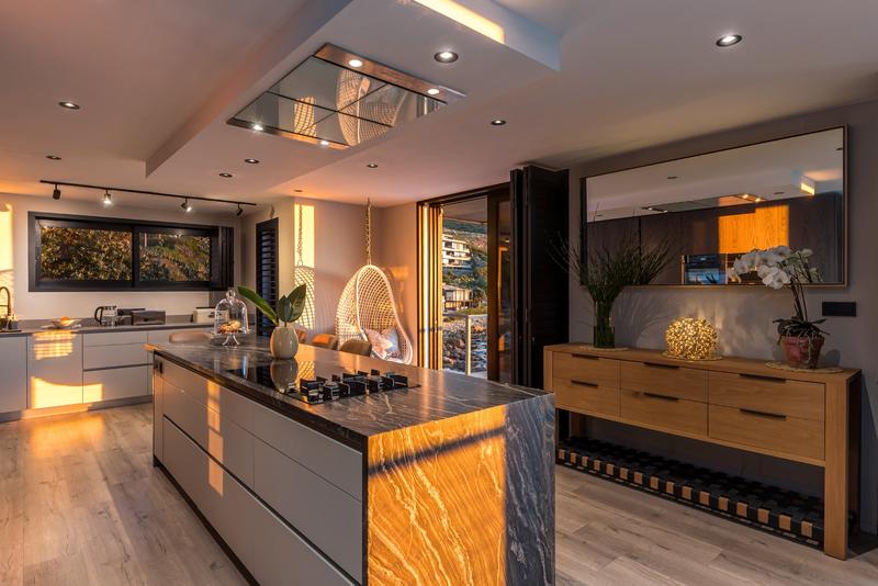 To Let 5 Bedroom Property for Rent in Camps Bay Western Cape